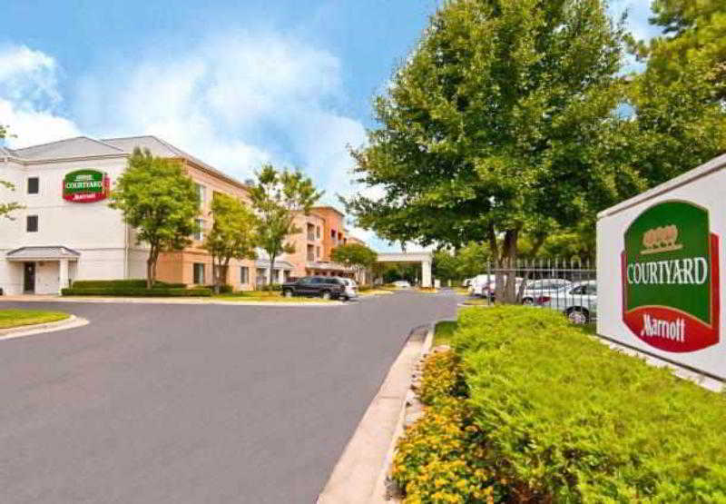 Hotel Courtyard Memphis East/Bill Morris Parkway Exterior foto